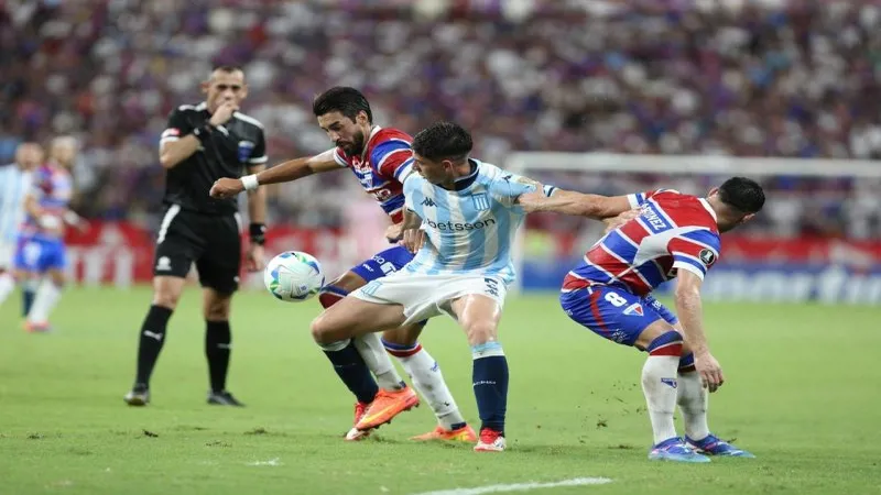 soi keo Racing Club vs Fortaleza 5 e1748181627181